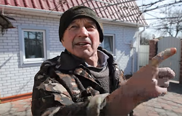 На Черниговщине жители села заполнили бензовоз оккупантов ржавой водой с грязью