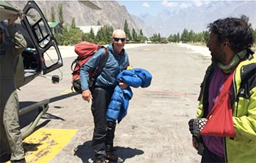 Беспилотный дрон спас пропавшего в Гималаях альпиниста