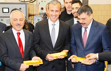 США намерены ввести санкции в отношении Турции за покупку золота у Венесуэлы