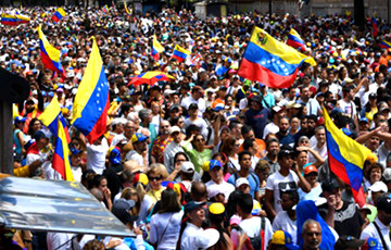 В Венесуэле свергают Мадуро