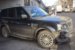 Жители Мозыря угнали Range Rover в Москве и протаранили иномарку