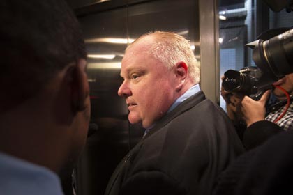 Журналист подал в суд на мэра Торонто за обвинения в педофилии