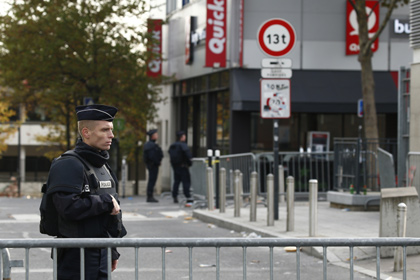 У парижского террориста-смертника нашли сирийский паспорт