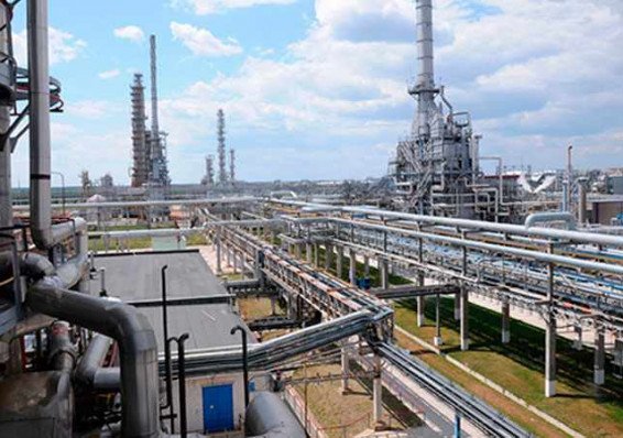Белорусские НПЗ заявили об отсутствии поставок нефти из России