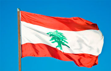 Мэрию Тель-Авива подсветили в цвета флага Ливана в знак солидарности