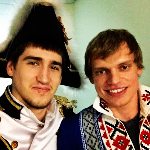 Хоккеисты «Динамо» нарядились в новогодние костюмы