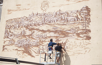В Гродно появилось граффити, сделанное на основе 450-летней гравюры