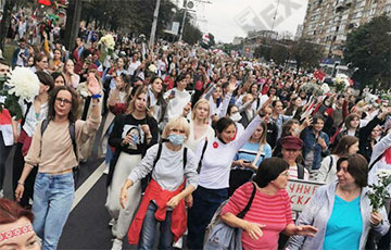 «Белорусские женщины показали сегодня всему миру, что они сильные и смелые»