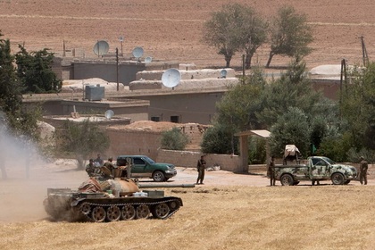 Курдские войска отбили у ИГ стратегический город на границе с Турцией