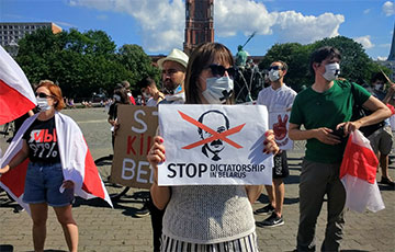 «Пусть родится свобода!»: как в Берлине прошло массовое шествие за Беларусь