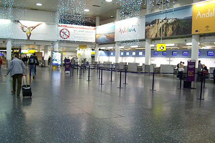 Терминал аэропорта в Лондоне эвакуирован