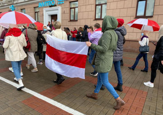 В Минске прошел традиционный субботний женский марш