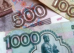 Российские биржи и рубль обвалились в начале торгов