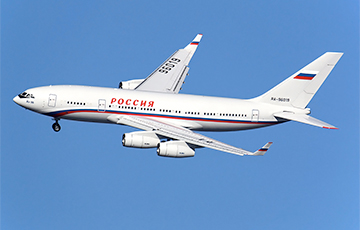 Российский президентский борт приземлился в Ереване
