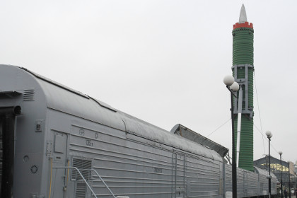 Новые «ядерные поезда» оснастят ракетами на базе «Ярса»