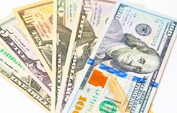 Эксперт: В начале июня доллар будет расти