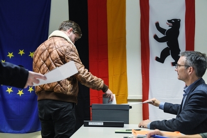 Лидер социал-демократов Шульц признал поражение на выборах в Германии
