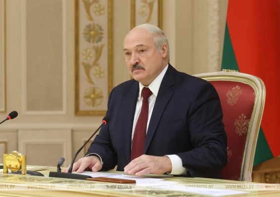 Лукашенко считает события после выборов попыткой неконституционного переворота