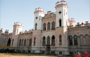 Как проходит реставрация белорусских замков