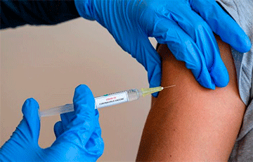 Какие регионы Беларуси лидируют по вакцинации от COVID-19?