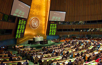 Беларусь голосовала против резолюции по ущемлению прав человека в Крыму