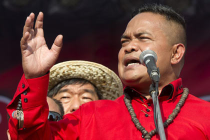 Лидера таиландских «краснорубашечников» приговорили к двум годам тюрьмы