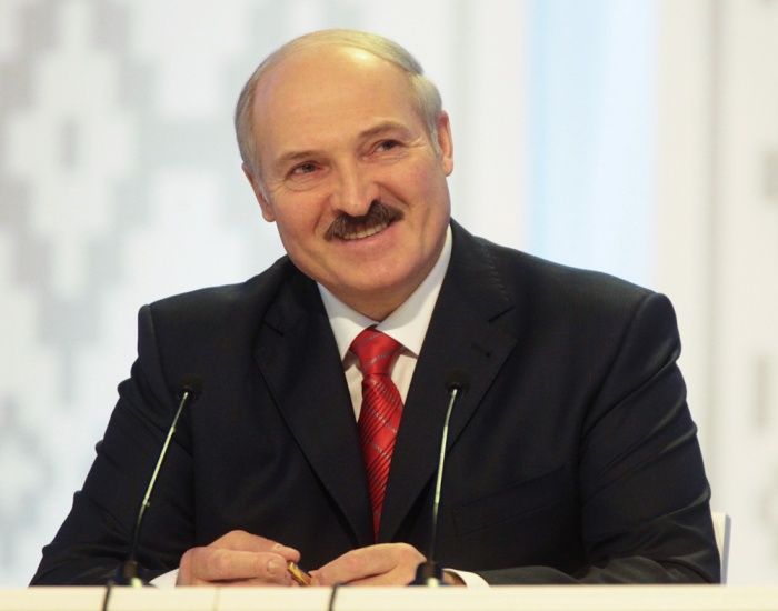 НИСЭП констатирует рост рейтинга Лукашенко перед выборами