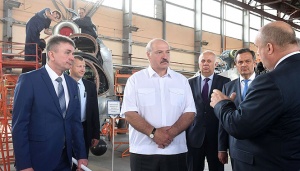 Лукашенко забрал Оршанский авиаремонтный завод: «Собственника уже здесь нет, собственники вы»