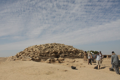 В Египте откопали «провинциальную» пирамиду