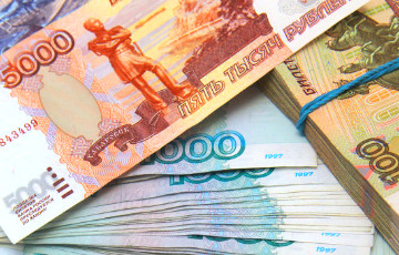 Нацбанк увеличил долю российского рубля в корзине валют до 50%