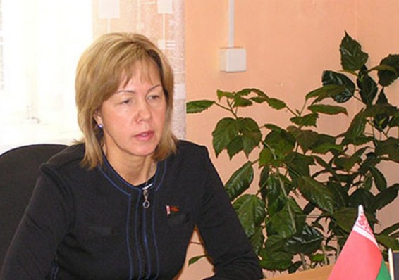 Совет Республики досрочно прекратил полномочия сенатора Анны Шарейко