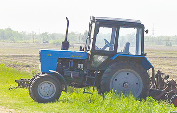 Белорусский экспорт тракторов продолжает снижаться