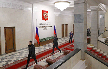 Госдума РФ разрешила чиновникам коррупцию в «непреодолимых обстоятельствах»