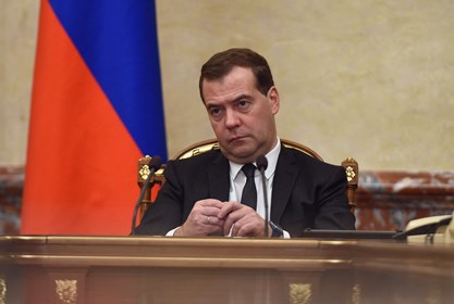 Медведев предупредил о реакции России на новые санкции