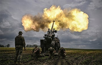 Украинские воины уничтожили вражеский БТР-82 с экипажем и полевой склад