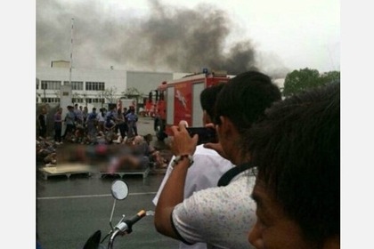 Взрыв на фабрике в КНР унес жизни около 70 человек