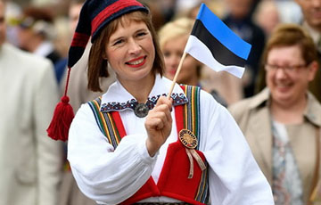 Опрос: 82% жителей Эстонии считают себя счастливыми