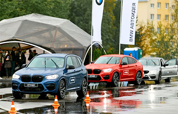 В Минск привезли новейшие спорткары BMW