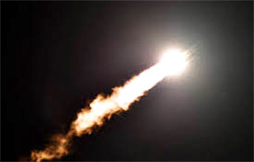 Московитский спутник предупреждения о ракетной атаке сгорел в атмосфере