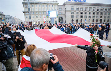 Белорусов призывают на Марш 21 октября