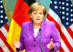 Меркель: Саммит ЕС может рассмотреть новые санкции против России