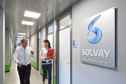 Бельгийская Solvay будет поставлять пластик для iPhone 6