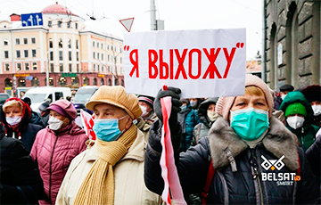 «Я просто влюбилась в свой народ!»: как протестуют белорусские пенсионеры