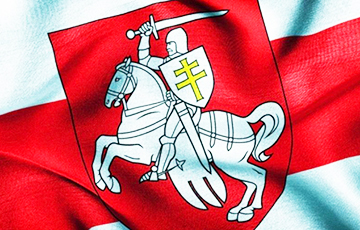 На администрации президента Беларуси установили герб «Погоня»