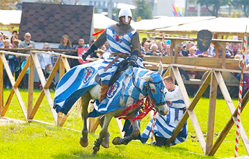Фестиваль «Мiнск старажытны» собрал римских легионеров, викингов и средневековых рыцарей