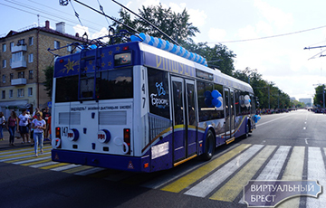 Видеофакт: Троллейбусы в Бресте ездят без проводов