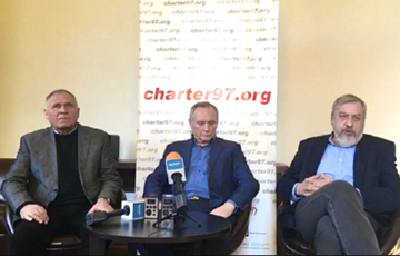Лидеры белорусской оппозиции провели пресс-конференцию в Варшаве