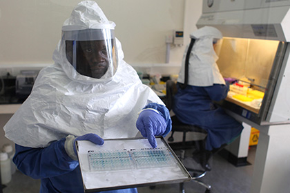 Первыми жертвами эпидемии лихорадки Эбола стали участники похорон гвинейского знахаря