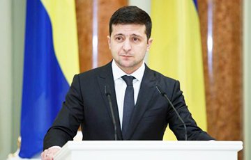 Украинцы стали больше доверять президенту Зеленскому