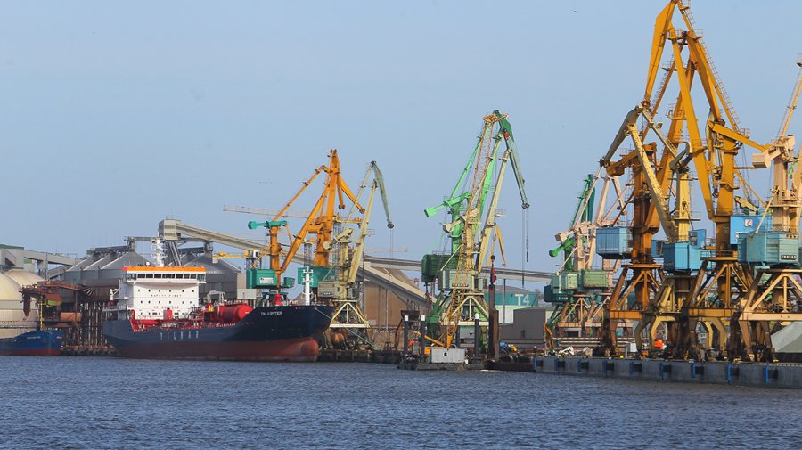Клайпедский порт и Литовская ж.д. подсчитали, сколько потеряют из-за санкций против «Беларуськалия